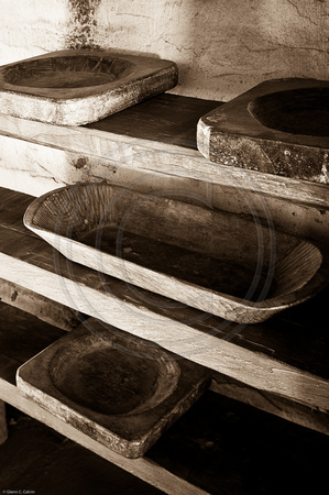Wooden Shelves, Wooden Bowls